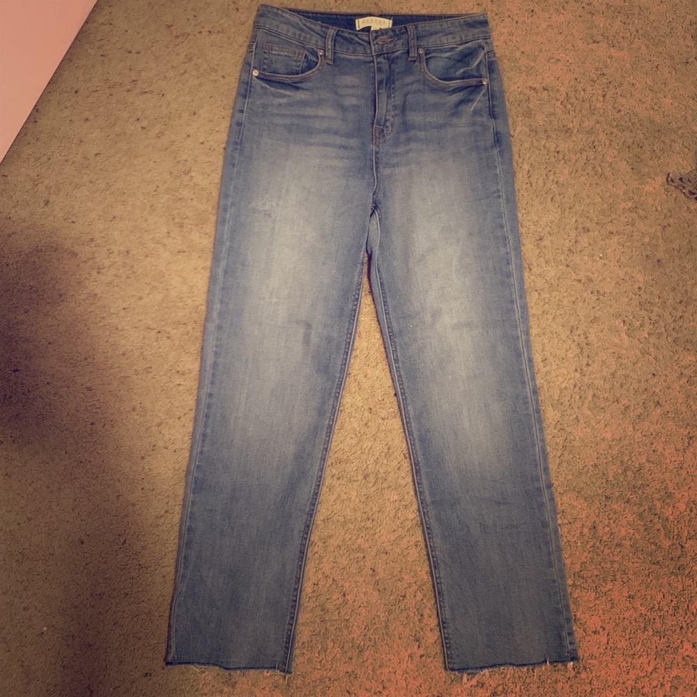 Straight leg jeans (i call them mom jeans)